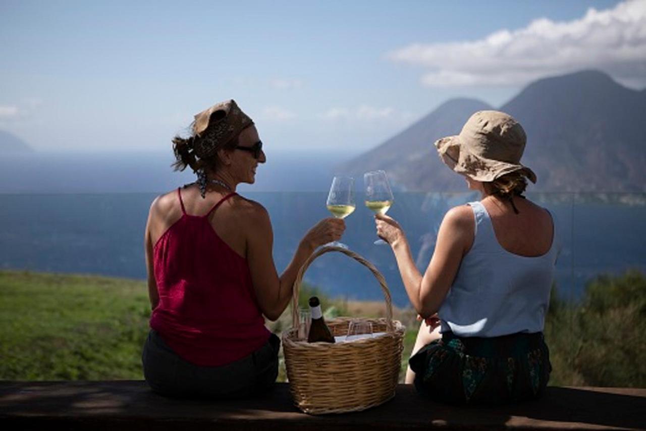 Tenuta Di Castellaro Winery & Resort Lipari  Zewnętrze zdjęcie